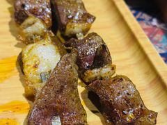 -乡村馕坑肉·烧烤·新疆菜·本地人更爱吃(阿勒泰首店)