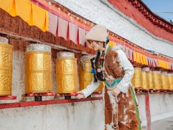 -风马映像摄影工作室(布宫店)