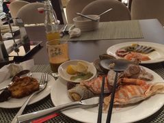 -南湖名都·景湖轩全日制餐厅·海鲜自助·东南亚风味·临湖而食