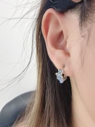 -艺耳美专业穿耳洞打耳洞穿孔