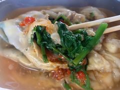 -后街女孩肠粉店