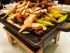 葱爆羊肉-水上明月·湖景餐厅