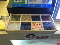 餐具摆设-沪上阿姨·精选茶饮(桃源友嘉购物广场店)