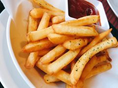 -WOLFGANG PUCK KITCHEN & BAR(迪士尼小镇店)