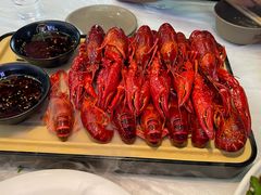 -肥肥虾庄·金牌油焖大虾(沙湖店)