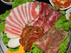 -木槿花韩式炭烤·熟成肉工坊(孙文东路店)