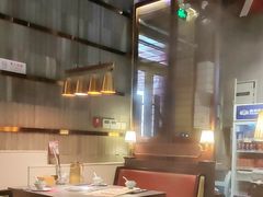 -牛村来人潮汕牛肉火锅(西单店)