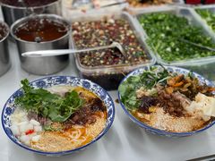 -巍山火巴肉饵丝(大理古城店)