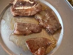 招牌LA牛仔骨-义气烤肉餐吧(大族广场店)