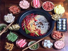 -黄潇洒老火锅(九眼桥宏济巷店)