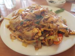 -Thai La Ong - Newtown