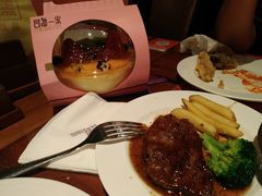 -四海一家自助餐(益田假日广场店)