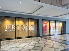 -首创奥特莱斯(西安店)