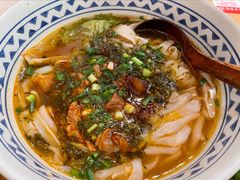 酸菜牛腩粉-三两粉(深圳壹方城店)