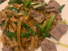 干炒牛河-沙龙酒家