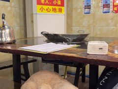 -储奇门鳝鱼火锅(总店)