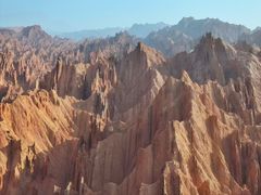 -天山神秘大峡谷