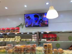 -白玉兰食品(中山公园龙之梦店)