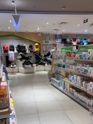 -孩子王(静安大融城店)
