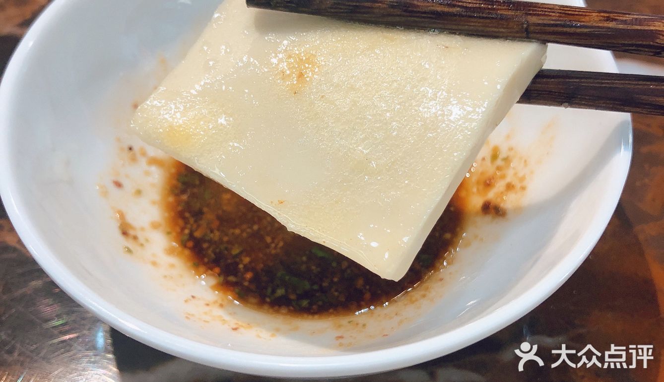 明明是一家烤肉店，但是我却爱上了他们家的千叶豆腐！