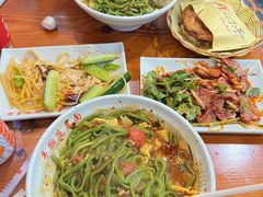 -手擀菠菜面(西康路店)