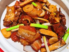 武岗香干炒腊肠-佬麻雀·剁椒鱼头(京基KK One店)