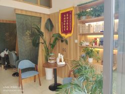 -丝客富脱发养发头皮馆