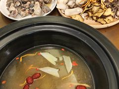 -菌乡缘·野生菌蒸汽鱼火锅(江边夜市店)