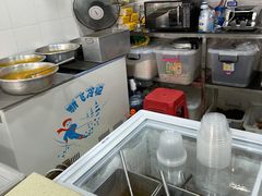 -咪咪甜品(金城江公园-中心广场店)
