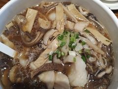 -渝是乎川渝小炒(新世界百货望京店)