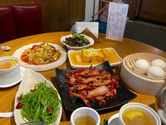 -隔壁老王·家常云南菜(花巷店)