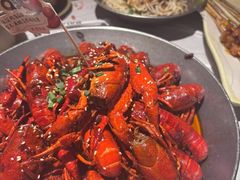 -巴厘龙虾·榜首油焖大虾(音乐学院·沿江酒馆店)