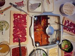 -海底捞火锅(杭州庆春路夜宵主题店)