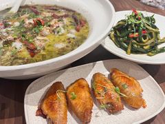 -港丽餐厅(正大店)