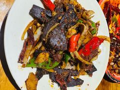 -柴窝堡22号辣子鸡·传承新疆菜