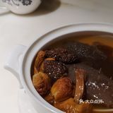 这家店吃起来也没看起来那么贵嘛~好吃！大力推荐！