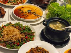 -琬苑鸽庄·川粤融合菜(解放碑总店)