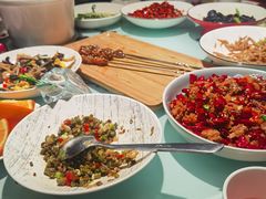 -湘西小馆(滨河路店)