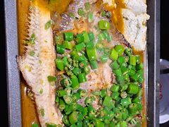 -探鱼·鲜青椒爽麻烤鱼(银泰城店)