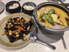 -半山腰·云南菜(侨福芳草地店)
