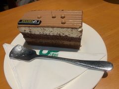 -西西弗书店&矢量咖啡(凯德晶萃广场店)