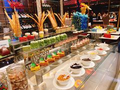 自助取餐区-美食汇自助餐厅(兰州万达文华酒店)