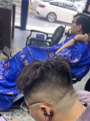 -大人物·男士理发馆