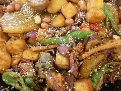 -老钟家烤羊排·敦伊阁清真餐厅胡羊焖饼