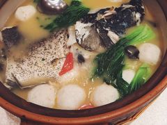 砂锅鱼头汤-九福楼大酒店