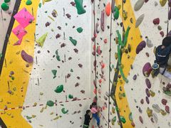 -问山MountQuest攀岩馆