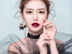 -金夫人化妆摄影职业培训学校