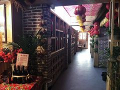 -闯关东东北农家菜(崂山石老人店)