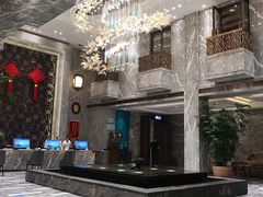 -弘安丽水温泉酒店