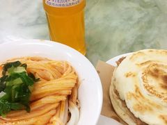 -子午路张记肉夹馍(翠华路店)